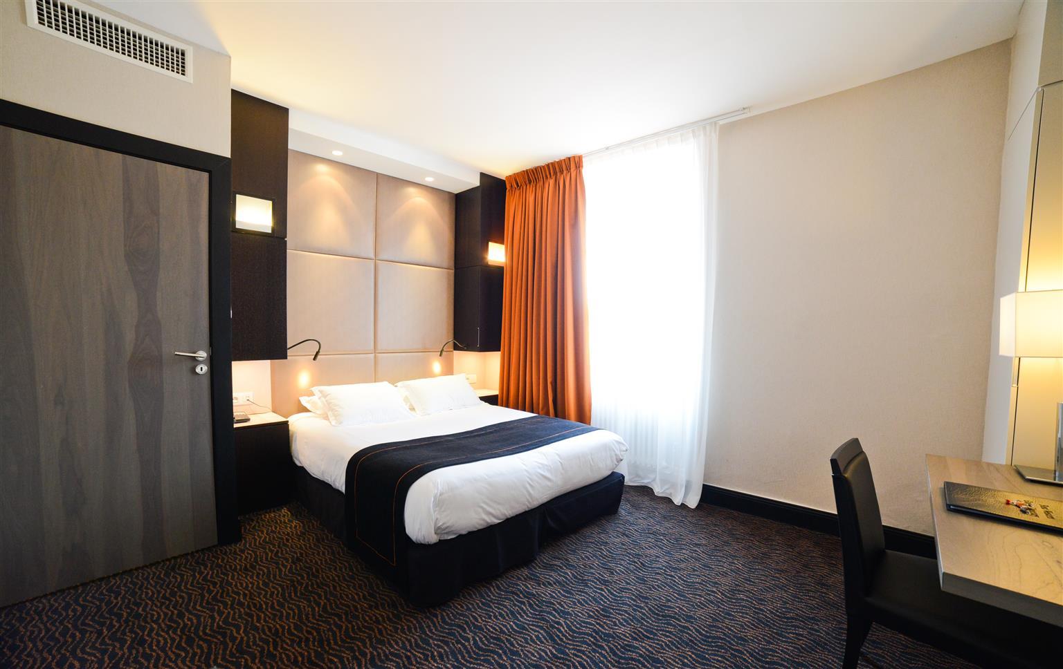 Hotel Mercure Bayonne Centre Le Grand Hotel Zimmer foto